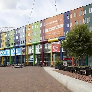 ** Hotel Easyhotel Arena Boulevard Países Bajos